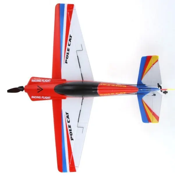 Samolot RC WLTOYS F939 2.4GHz 40km/h Flier Polecat Łatwy zwrot